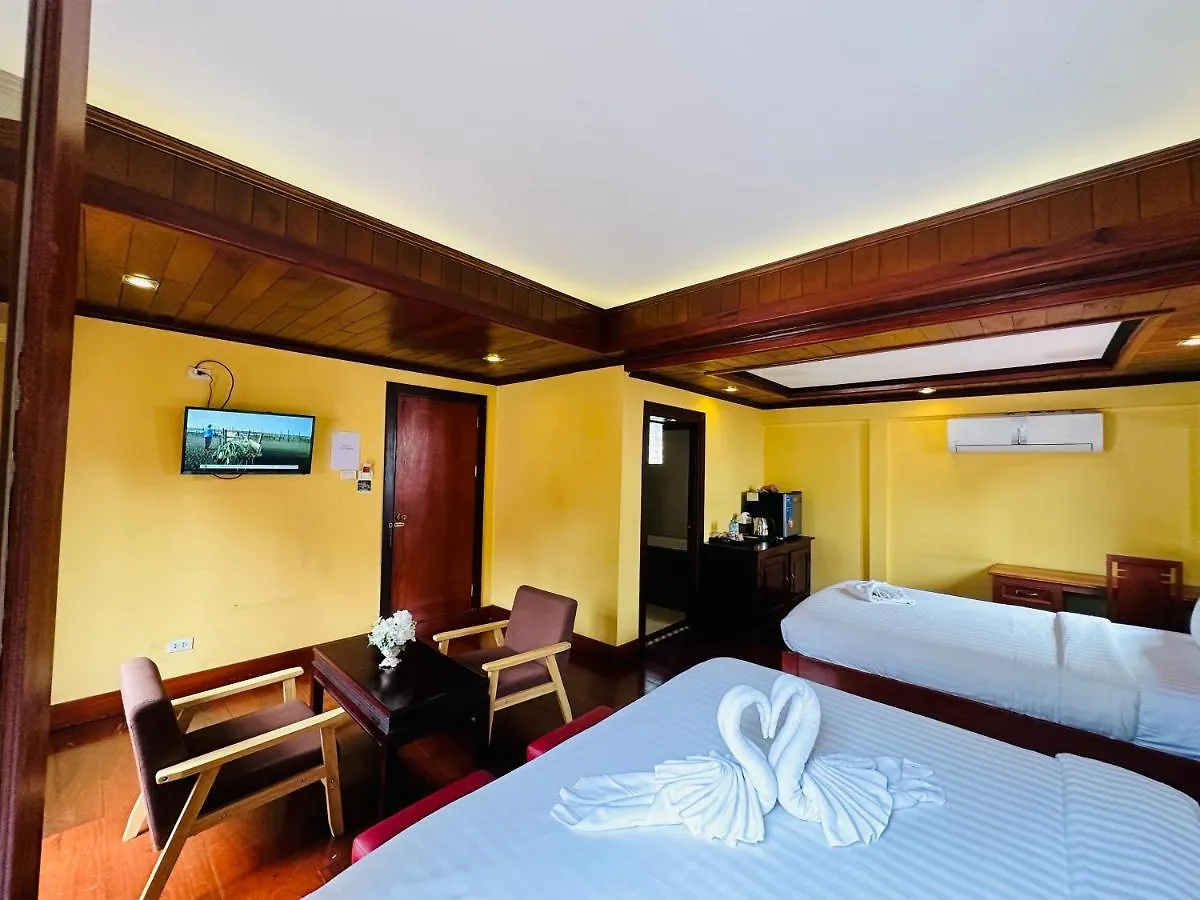 Villa Phonethip Mekong Riverside Luang Prabang 3*,