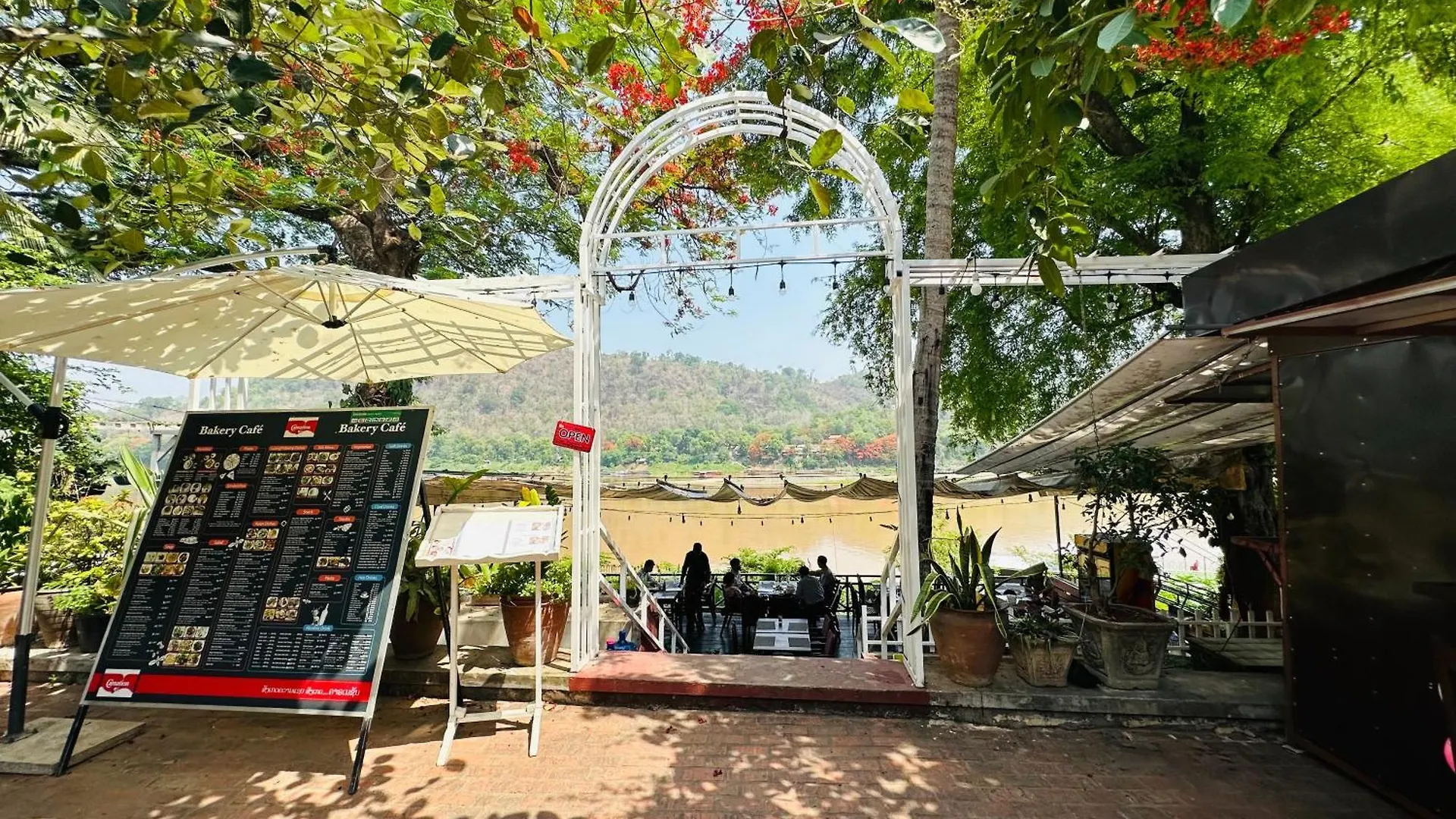 Villa Phonethip Mekong Riverside Luang Prabang Laos