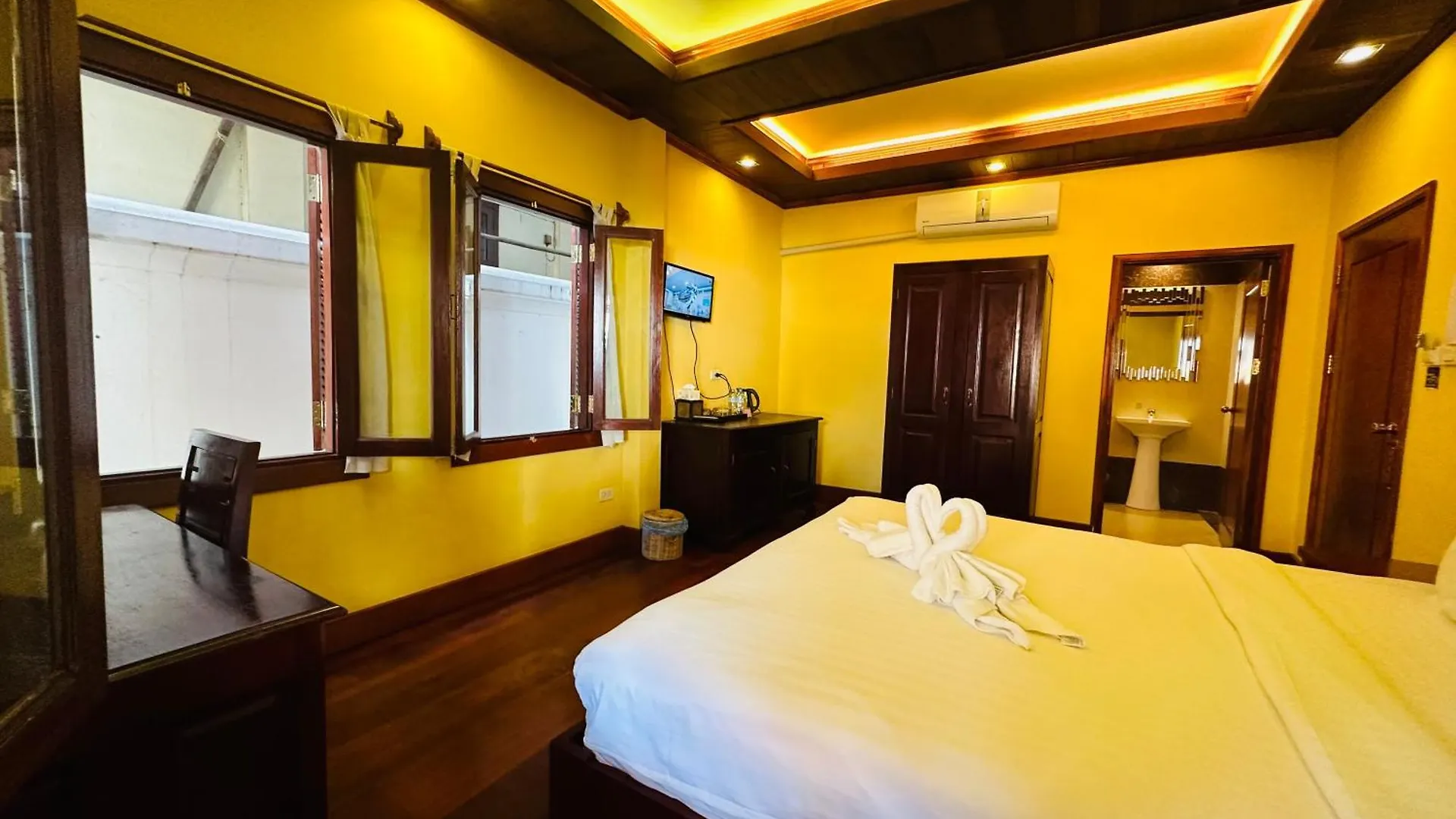 *** Hotel Villa Phonethip Mekong Riverside Luang Prabang Laos
